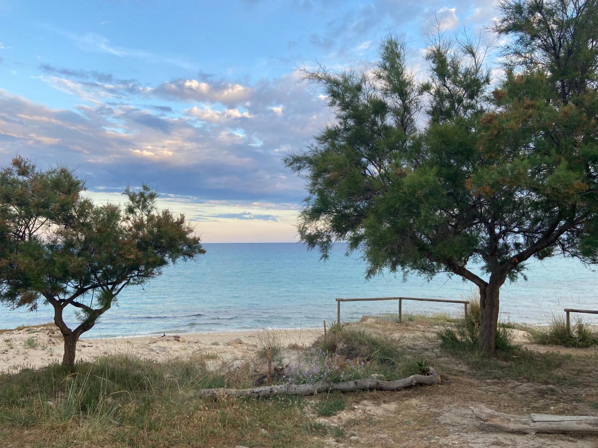 La Torretta Del Surfista Villa Tarente Buitenkant foto